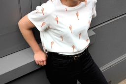 mercedes leon designer lobster tshirt limited edition m&S